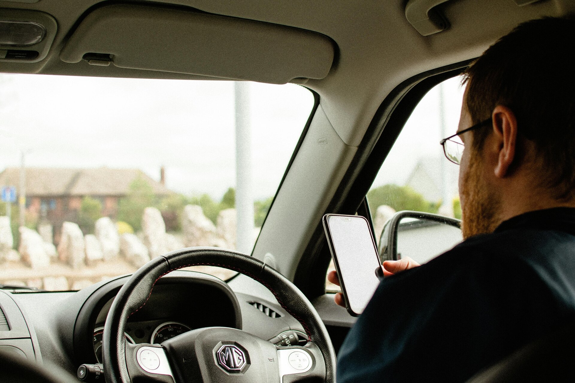 Mobile Phone Driving Offence | Sills & Betteridge Solicitors