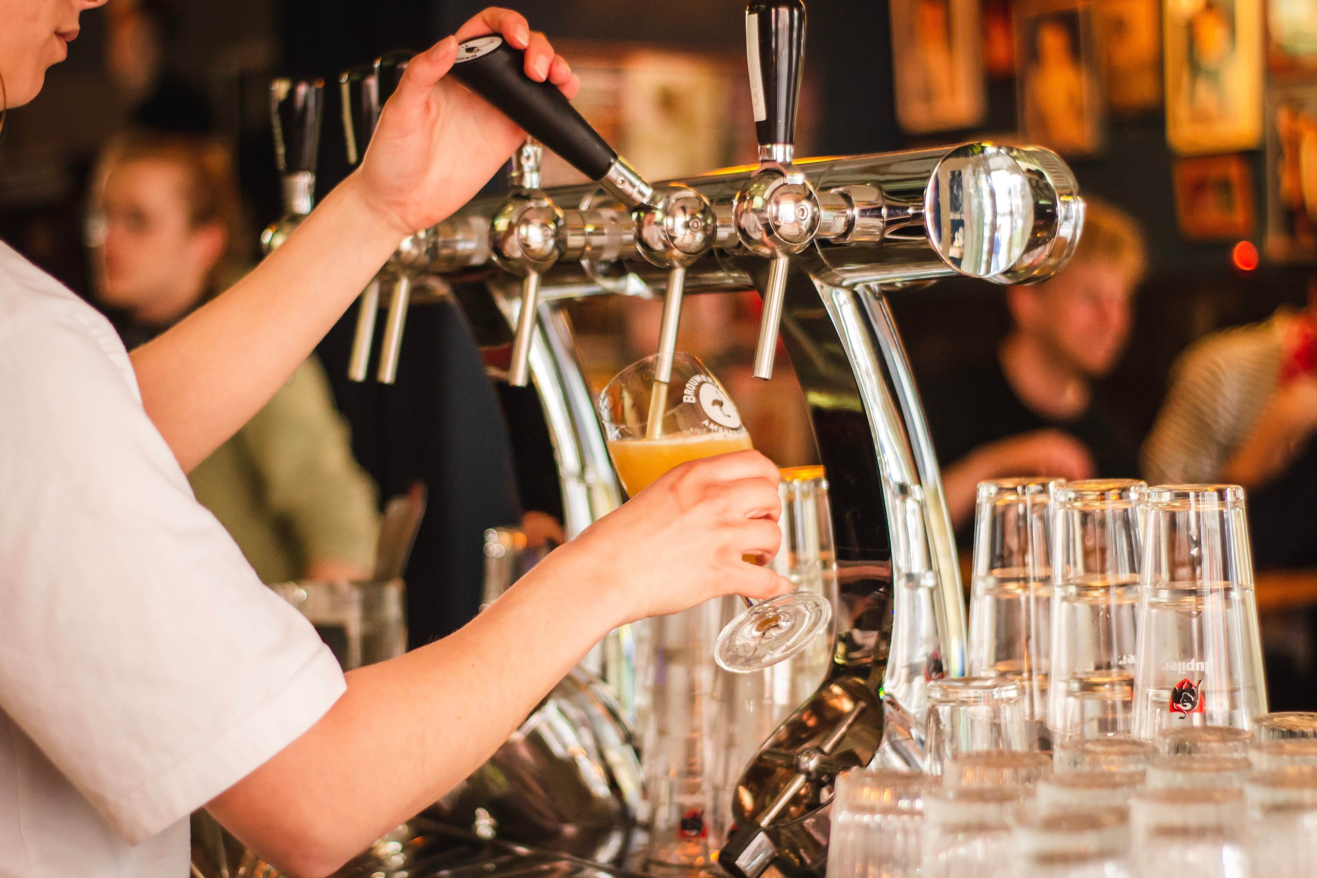 Restaurants, Pubs and Bars - Recording Names and Details for Contact Tracing – are you at risk of breaching GDPR?