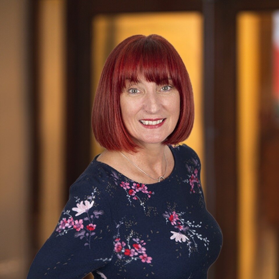 Sandra Russell