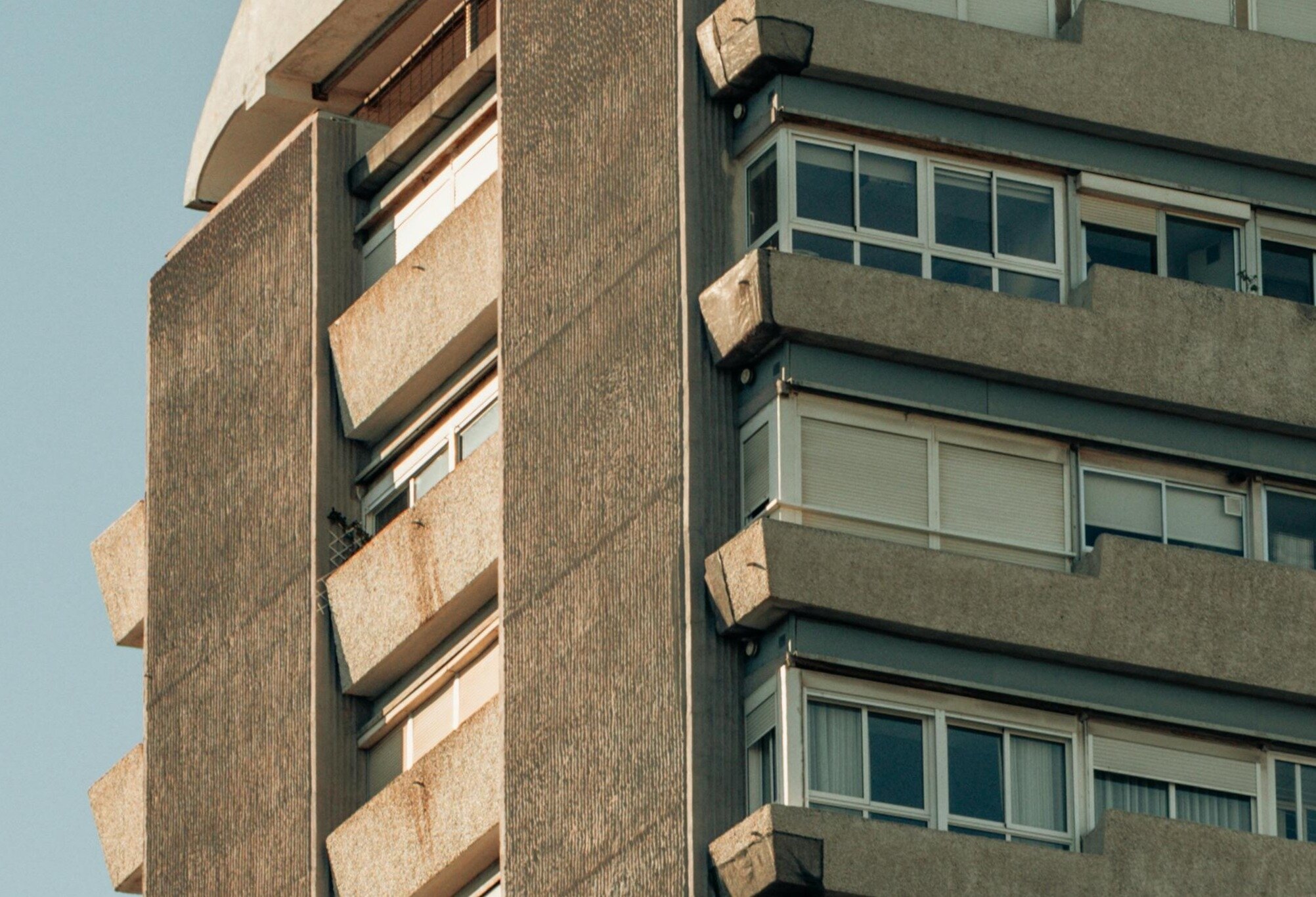 Selling a leasehold property where there is a problem or dispute